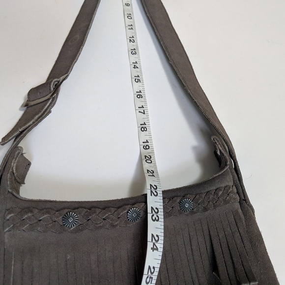 ❗SOLD❗Minnetonka Grey Suede Fringe Crossbody Bag - Picture 6 of 8